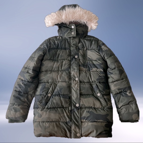 abercrombie kids Jackets & Coats Abercrombie Girls Camo Puffer